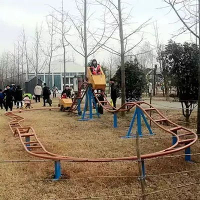  镇江儿童游乐设备真人娃娃机厂家批