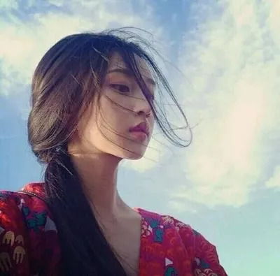  朗诵生命的路上,与阳光相拥,与美好同行