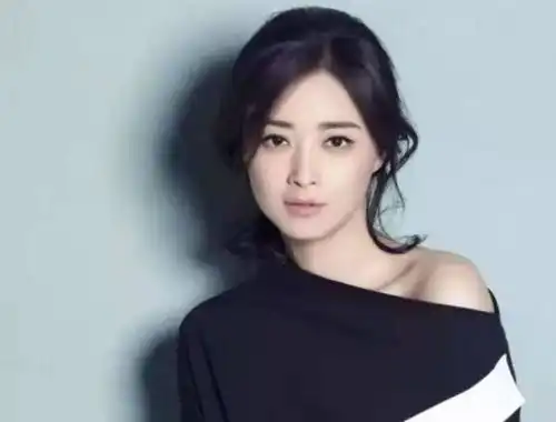  这几位女星公认没整容看了照片,都是我心中的女神