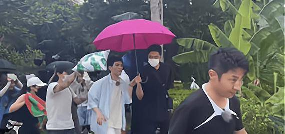 萧敬腾下雨表情包尼格买