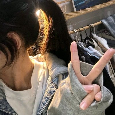 浪漫的女生头像文案