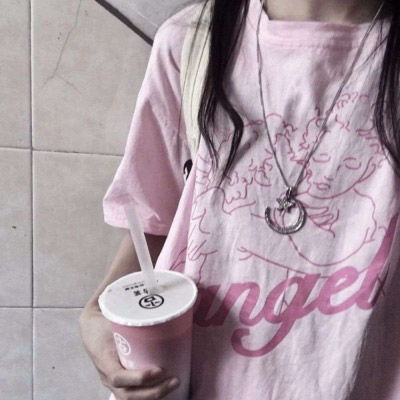 情侣头像上半身不露头女