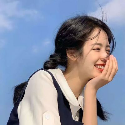 微信头像女高级感小众in
