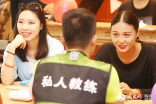  海南泳池趴8分钟约会美女表情包堪比傅园慧