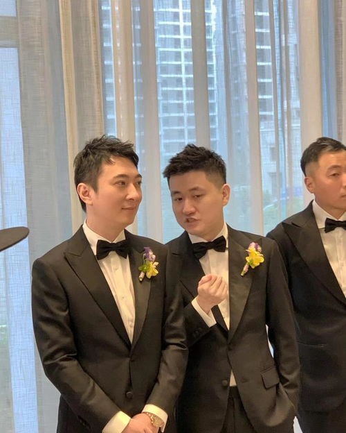  王思聪找上门私教表情高冷穿搭朴实豪宅曝光