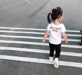  伊能静晒女儿近照,小米粒变活力少女,阳光可爱