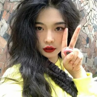  2023落落大方可爱女生微信头像