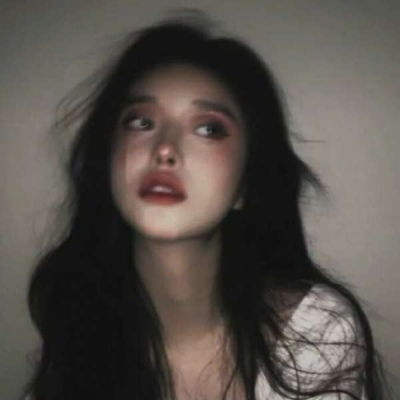  丧气女头.