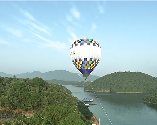  炸裂抖音爆红歌手摩登兄弟给庐山西海发送的祝福视频