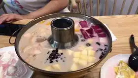 冬天的第一顿奶茶火锅这颜值和味道瞬间让