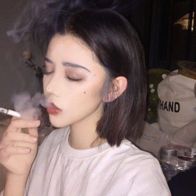  好看的女头像真人2020女头像霸气高冷