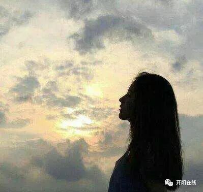  一个人一座城一个故事......