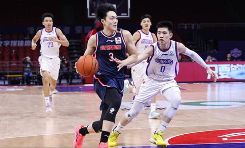  广东男篮晋级却存隐患核心休赛期撩妹被批,朱芳雨1000万打水漂