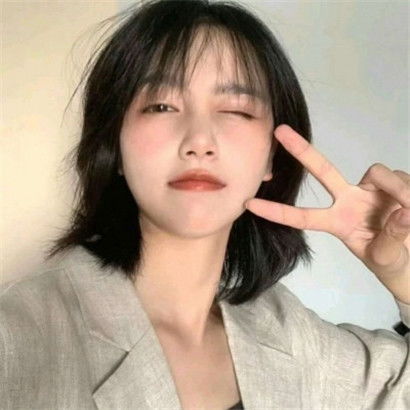 可爱头像女生短发