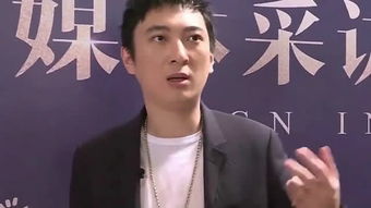  网上爆出王思聪吃玉米照片,网友坐等校长吃玉米表情包