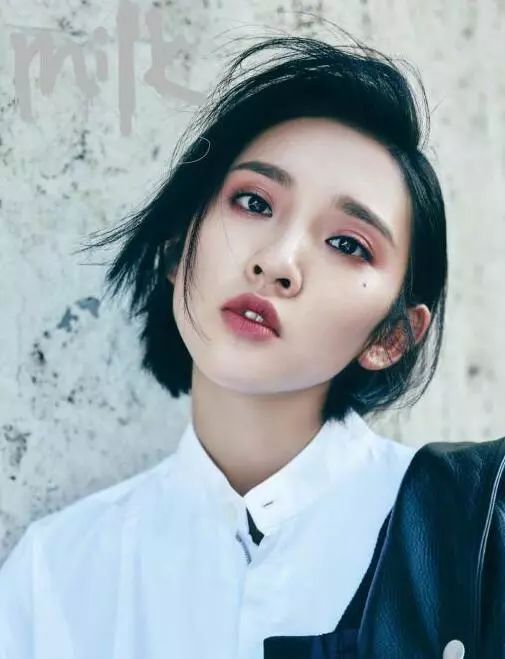  杨紫逼死强迫症,吴昕像眼屎没擦掉女星们最近流行画黑痣是什么鬼