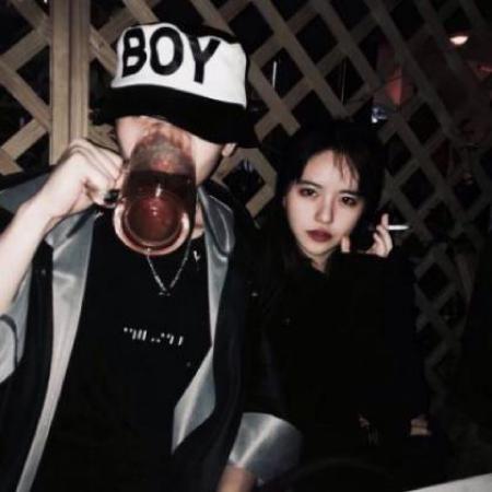  超拽的情侣头像一男一女傲气长在骨子里