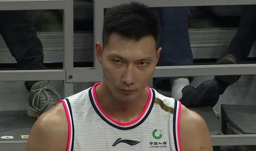  广东损失惨重阿联退役赵睿走人徐昕被耽误,换来周琦无情跑路