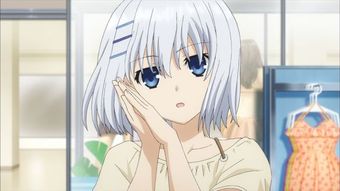 白发少女表情包动漫