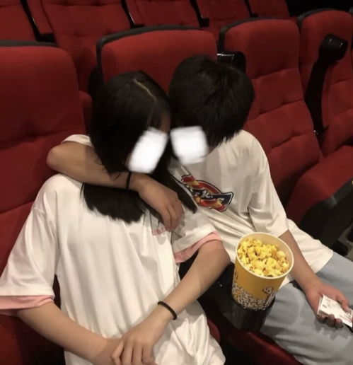  情侣头像2000