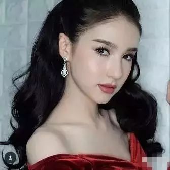  索爆泰国人妖选美先系真正嘅选美睇完都想搞gay了...