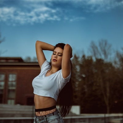  唯美女生妖娆冷艳头像,性感妩媚欧美的细腰美女