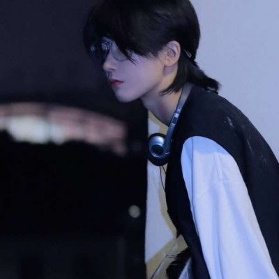  小众男头女孩子都喜欢的头像