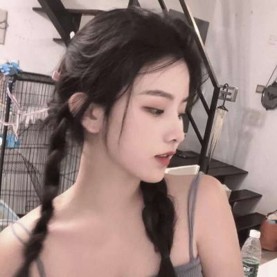 高冷霸气的女生头像 女