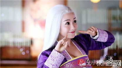  美人制造杨蓉白发造型曝光古灵精怪甚是可爱