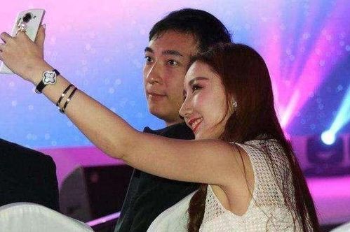  5年才开1千公里的豪车大甩卖都以为王思聪缺钱,其实另有原因
