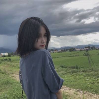  短发女头像唯美有气质短发控女生气质范