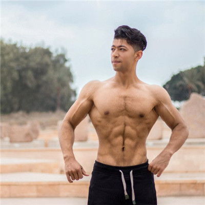  肌肉男头像,肌肉健壮的男子图片