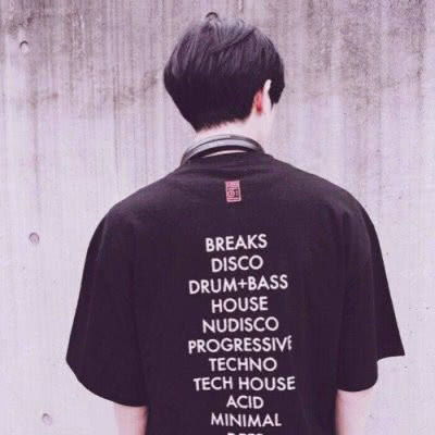  情侣头像路也许很窄,但总是会有,路也是很长,但总会到头