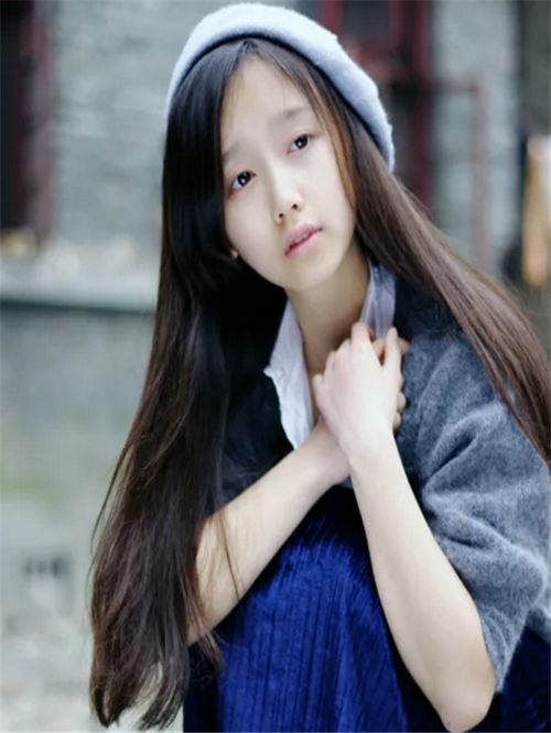  不化妆,不打扮,素颜也很好看的3大星座女生,实力派的大美女