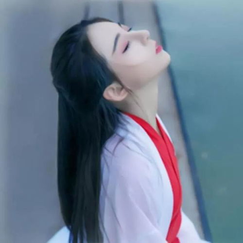  是不是很久没有推古风头像了