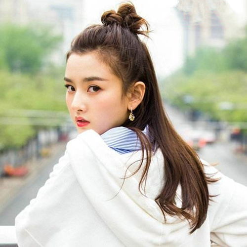 宝鸡学化妆2018年流行的发型图片随便换一款都能美一整年