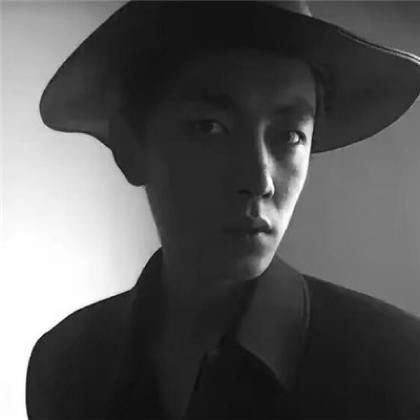  孤傲高冷男头像,今天我最好看只因为这男头给力