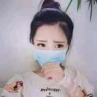  戴口罩女生头像萌形