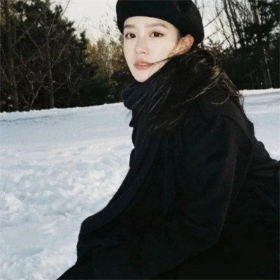  2023唯美氛围感女生头像图片
