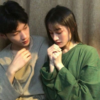  回忆你痛哭流涕说无颜面对,真人情侣头像两张一组