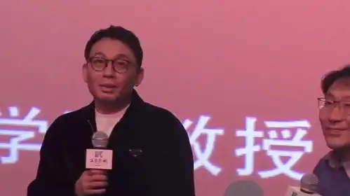  桶桶说无名赚钱了程耳的表情哈哈哈哈哈哈哈哈
