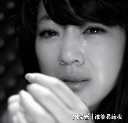  正在坐月子,就被父母赶出家门到底是什么原因呢怀孕谈恋爱网易订阅