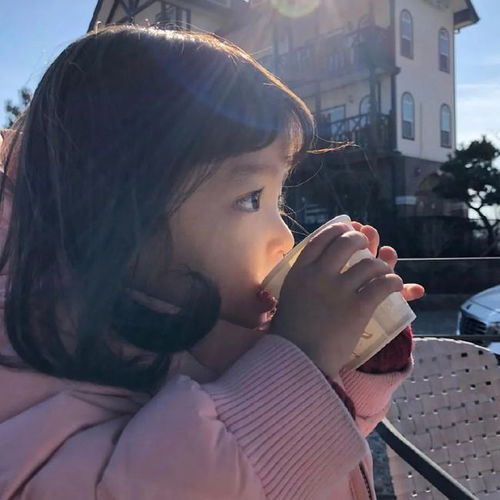  全网都在找的小女孩她在这儿女生头像闺蜜头像