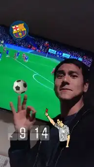 彭于晏照片表情包看球