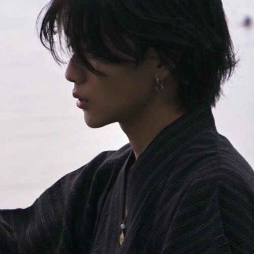 高级感小众ins头像男