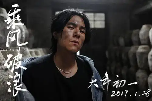  这部国产片,邓超赵丽颖深情演绎岁月变迁,满满的人情味