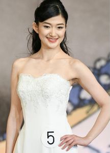  日本网友热捧千年一遇美少女,相貌颜值不敢恭维