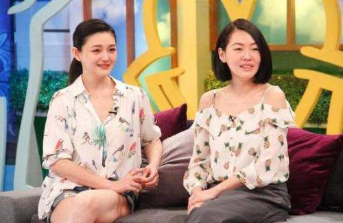  大s捐款200万买救护车还被围攻,汪小菲替她说话,妈妈看了很心疼