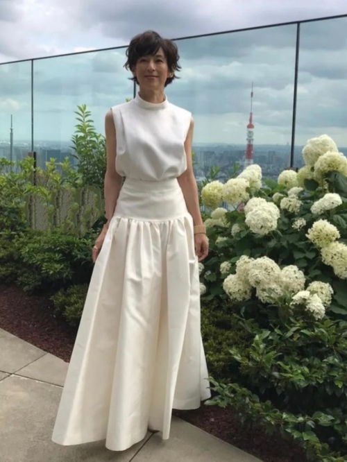  5060岁女人才不是老阿姨,夏季记住四个妙招,不扮嫩也很美