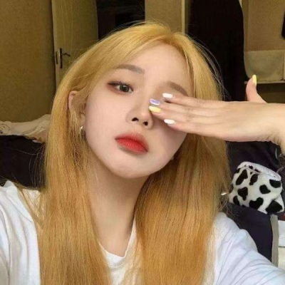 优质女生头像手掌就这么大女生头像我要个性网